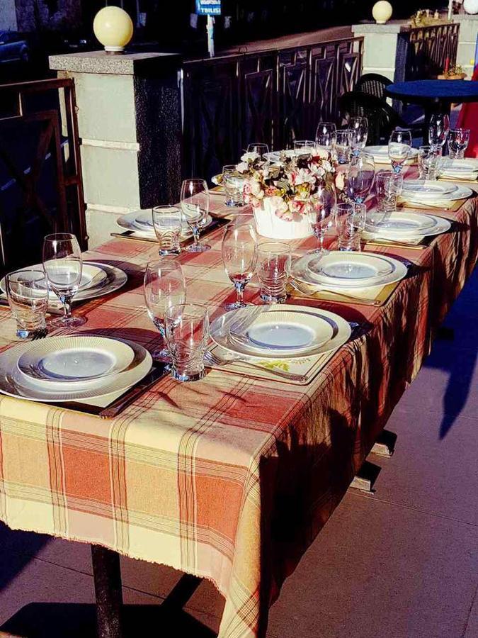 Chiatura Hotel Newland מראה חיצוני תמונה